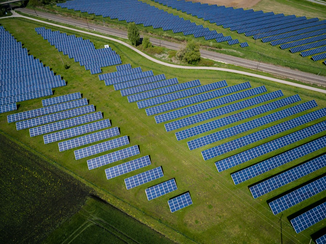 Community Solar: How to Save on Your Electric Bill Without Panels on Your Roof