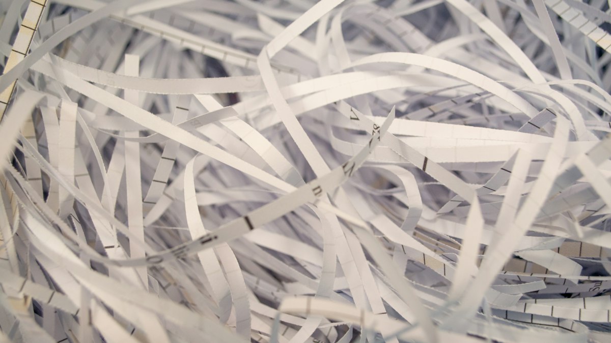 Medical Identity Theft: 9 Warning Signs and How to Protect Yourself